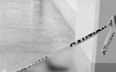 アテネオ銃撃事件で税関警察官解雇の波紋