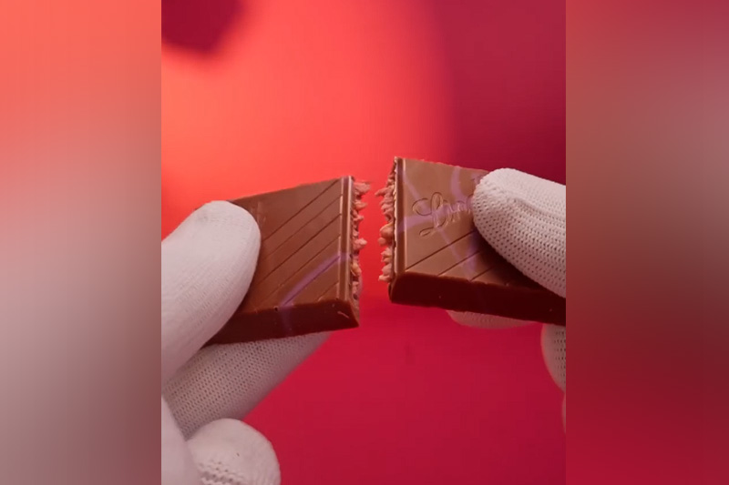スイス製チョコ「バリ風ウベ」に批判殺到