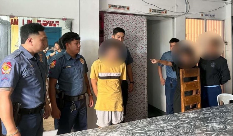 マニラで17歳学生の携帯強奪、男逮捕