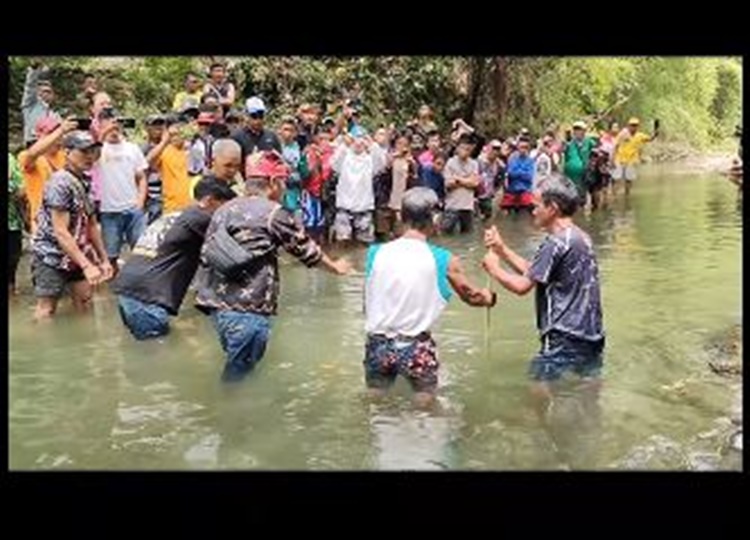 土地紛争解決儀式で農民2人死亡